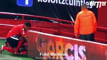 Top 10 Red Card Goal Celebrations-p1EU8K0fhho