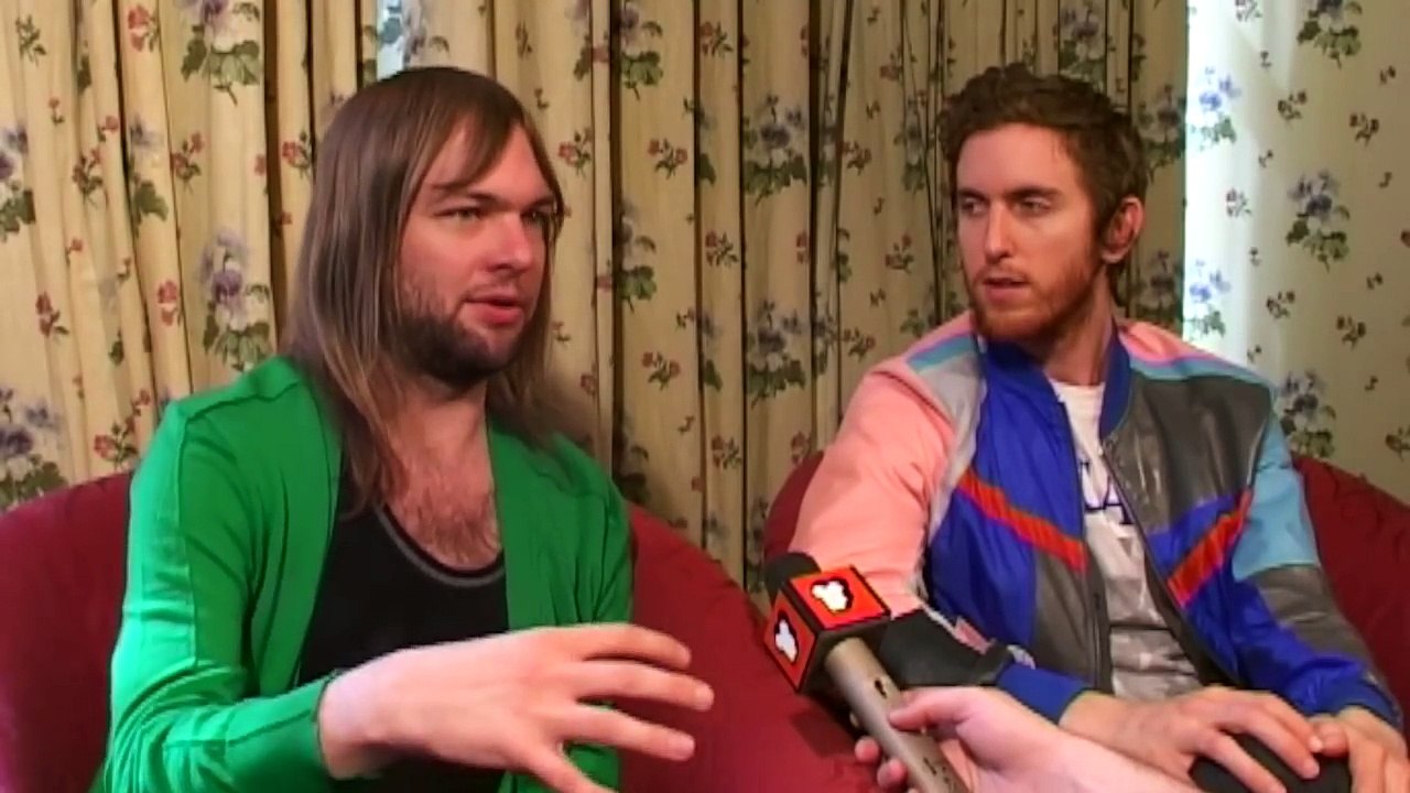 Maroon 5 - Toazted Interview 2007 (part 3)-h_ZTc415R2g