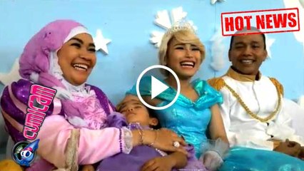 Tải video: Bilqis Ultah, Ayah Rozak Jadi Pangeran Umi Kalsum Jadi Rapunzel - Cumicam 08 Januari 2017