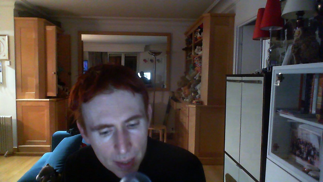 Wiwi égratigne "mon monde" de Nicolas Olso