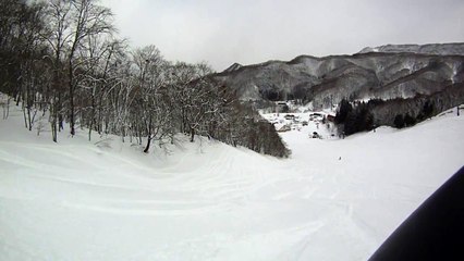 スキー場の穴に注意！-ENu6i3rLv8g