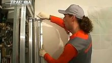 Ustanovka lyuka revizija