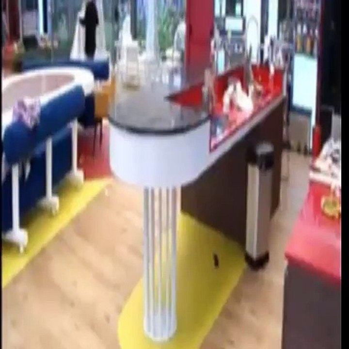 Meri da un empujón a Rodri y este se cae / Gran Hermano 17