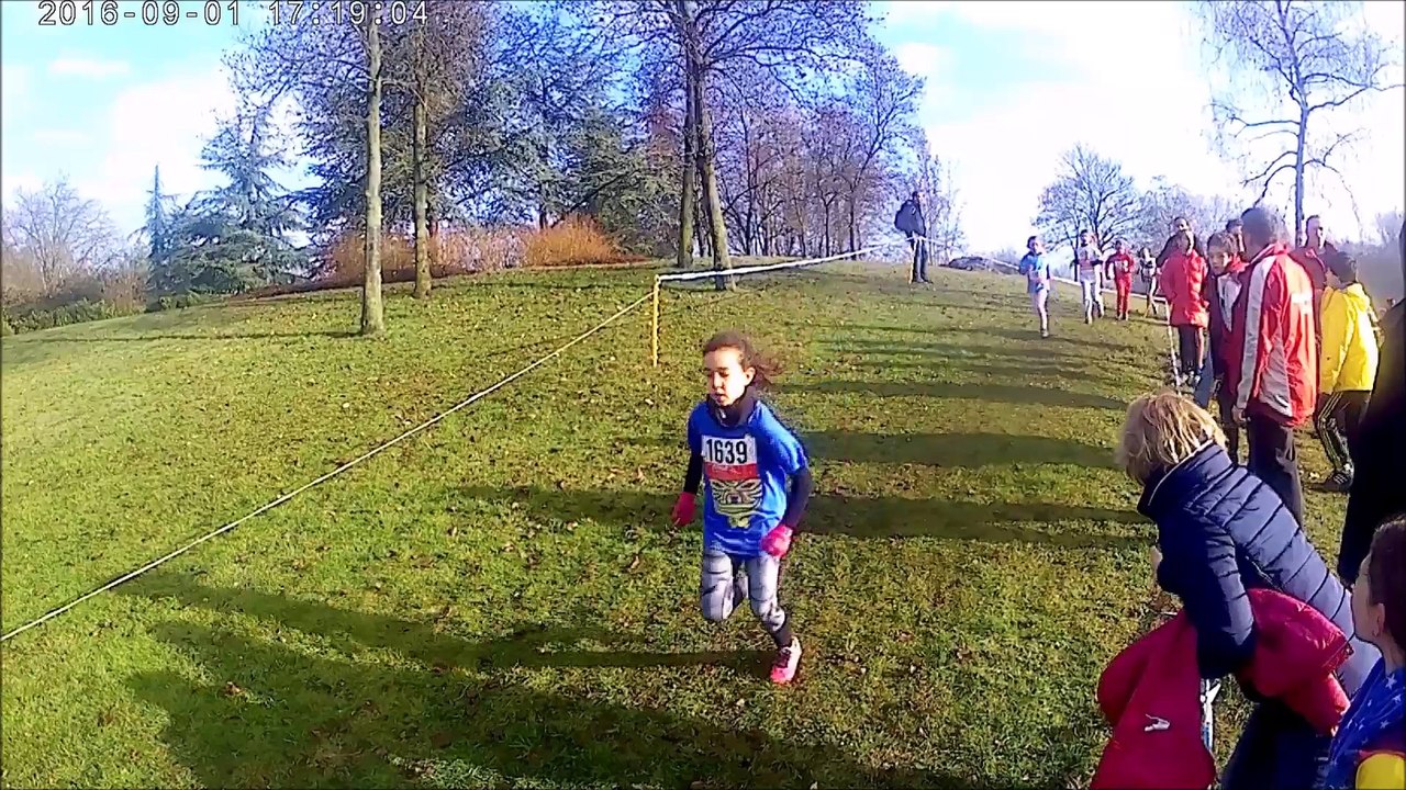 Cross international du Val-de-Marne 08/01/2017 à Champigny-sur-Marne Course Arrivée catégorie éveils filles