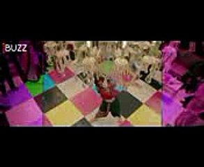 abhi to party suru hui hai