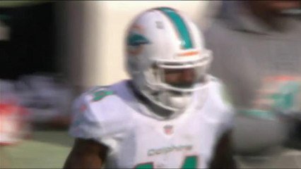 Jarvis Landry jukes defenders for 15-yard gain