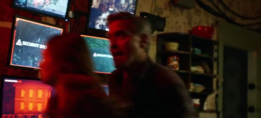 Tomorrowland - A World Beyond - UK Trailer 3 - Official Disney _ HD-fM7lEYw0rTk