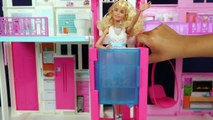 Barbie 3 Storey Townhouse - 4 Barbie Fashionistas Dolls - Unboxing Kids Toy R