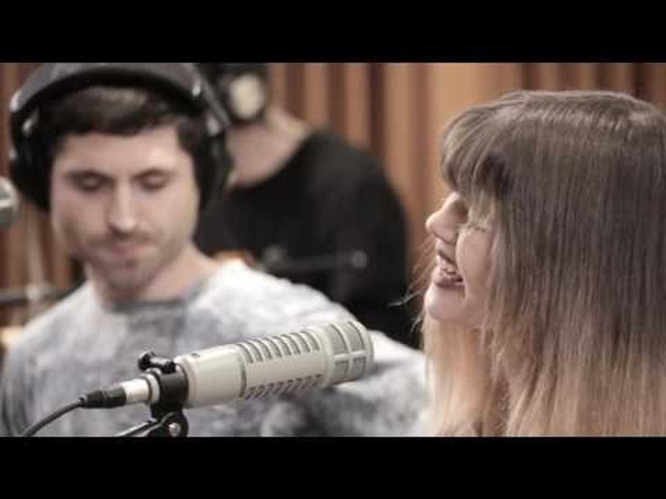 Maïa Vidal & Fur Voice - Jello - WaaauTV