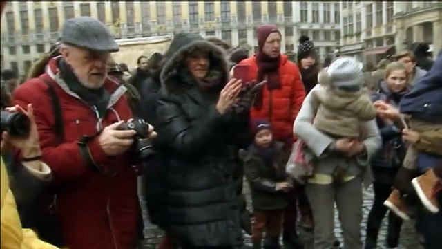 Des Tintin, des Milou et des Capitaine Haddock en plein Bruxelles