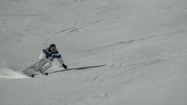 ski-c4 virages moniteur-SD.mp4