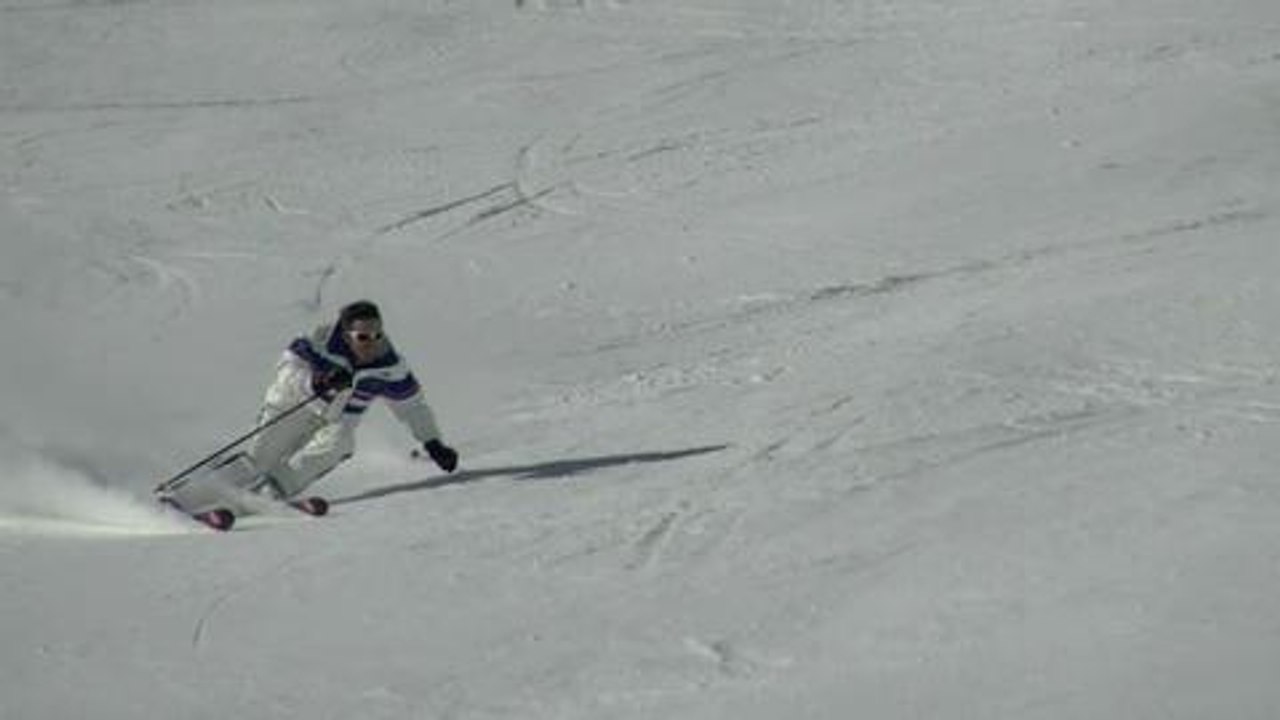 ski-c4 virages moniteur-SD.mp4