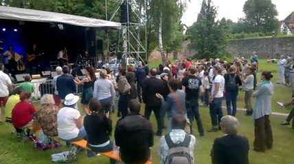 Outre festival: le deuxième soir s'est ouvert avec Les Garçons...