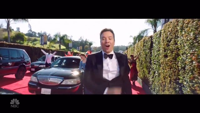 Regardez l'incroyable ouverture des Golden Globes 2017 de Jimmy Fallon avec toutes les stars: 5 mns exception