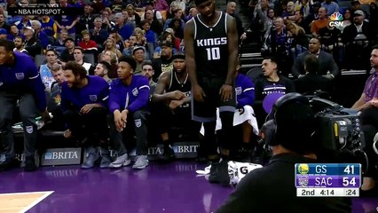 DeMarcus Cousins fracasse une chaise