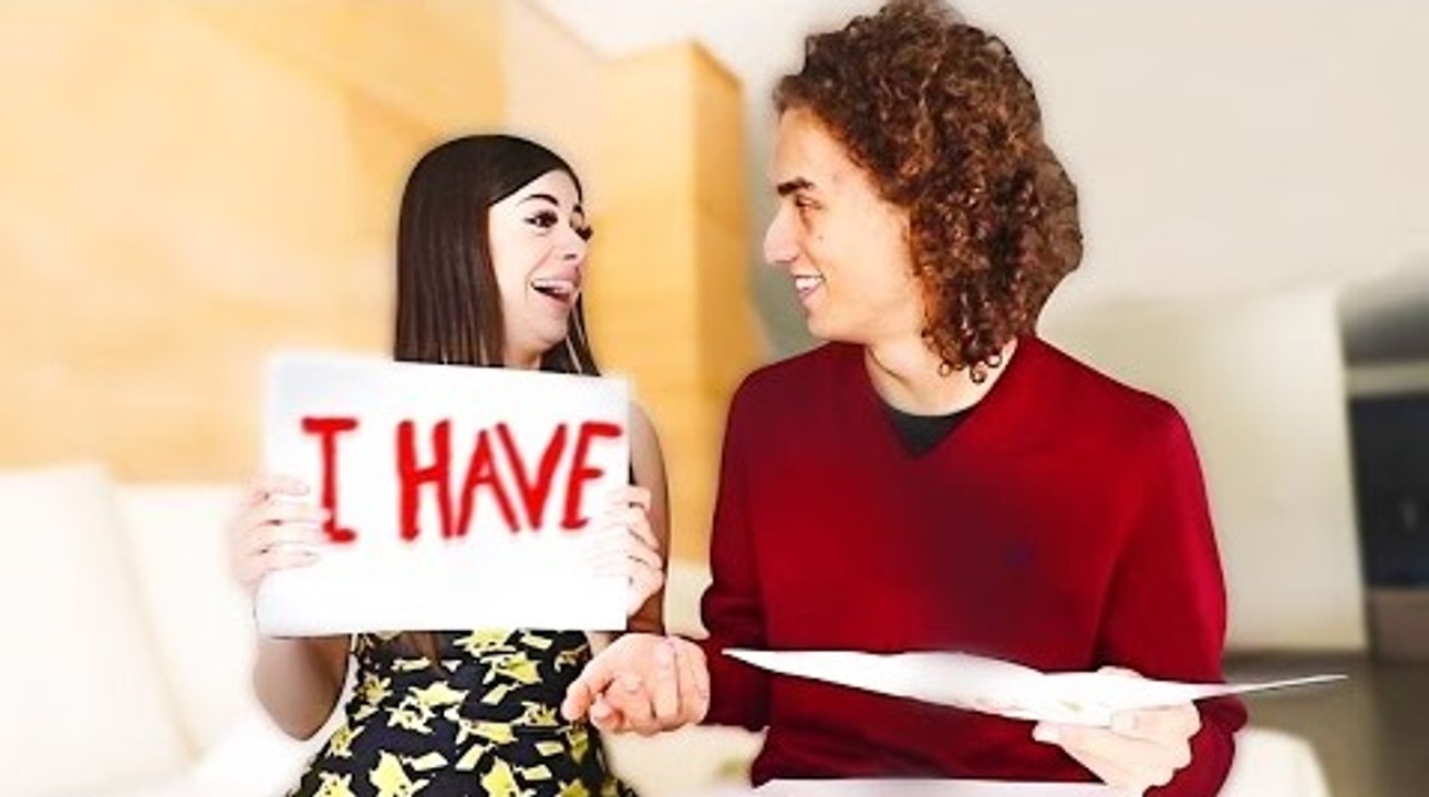 KWEBBELKOP-NEVER HAVE I EVER KISSED A GIRL! (Challenge)