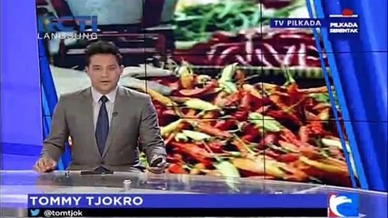 Presiden Jokowi Tinjau Harga Cabai ke Pasar Kanjen