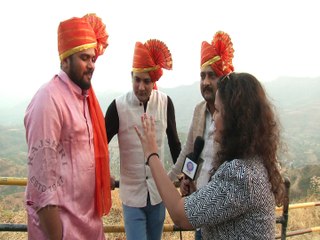 साताऱ्याचे ३ वाघ ! Baghtos Kay Mujra Kar | Hemant, Jitendra, Aniket | Marathi Movie 2017