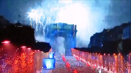 Spectacle fin d'année 2016 avec feu d'artifice-Arc de Triomphe -Paris