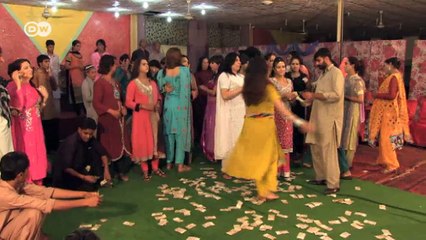 Modelo transexual en Pakistán | Reporteros en el mundo