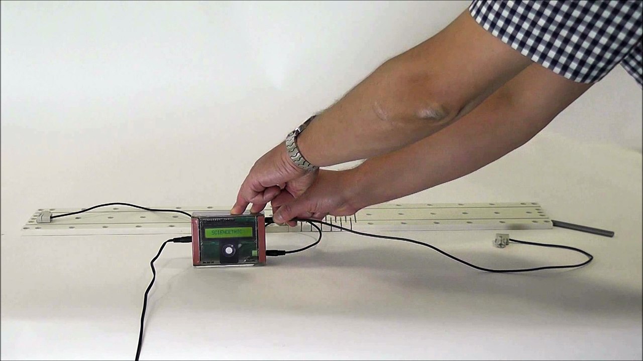 Plug'Uino® Mécanique et Son (vidéo 9/9) Vitesse du son dans un solide