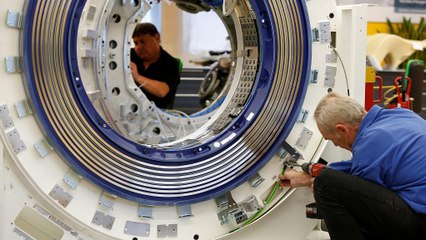 Exportaciones y producción industrial aumentan más de lo previsto en Alemania