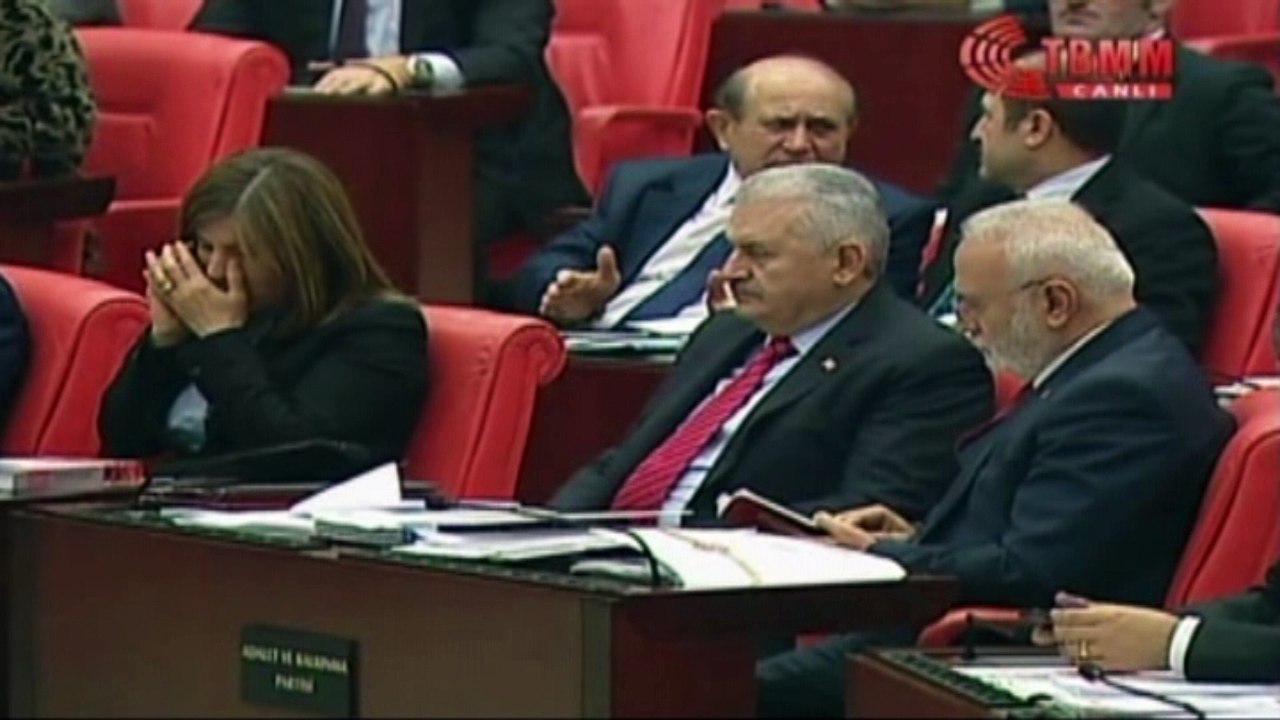 Bakan Bozdağ: Bizim yaptığımız Atatürk anayasasına dönmektir