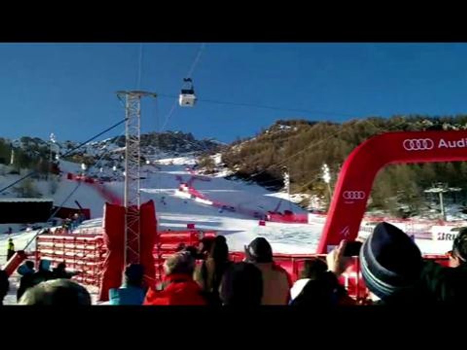 Le podium de Victor Muffat-Jeandet avec les fans...
