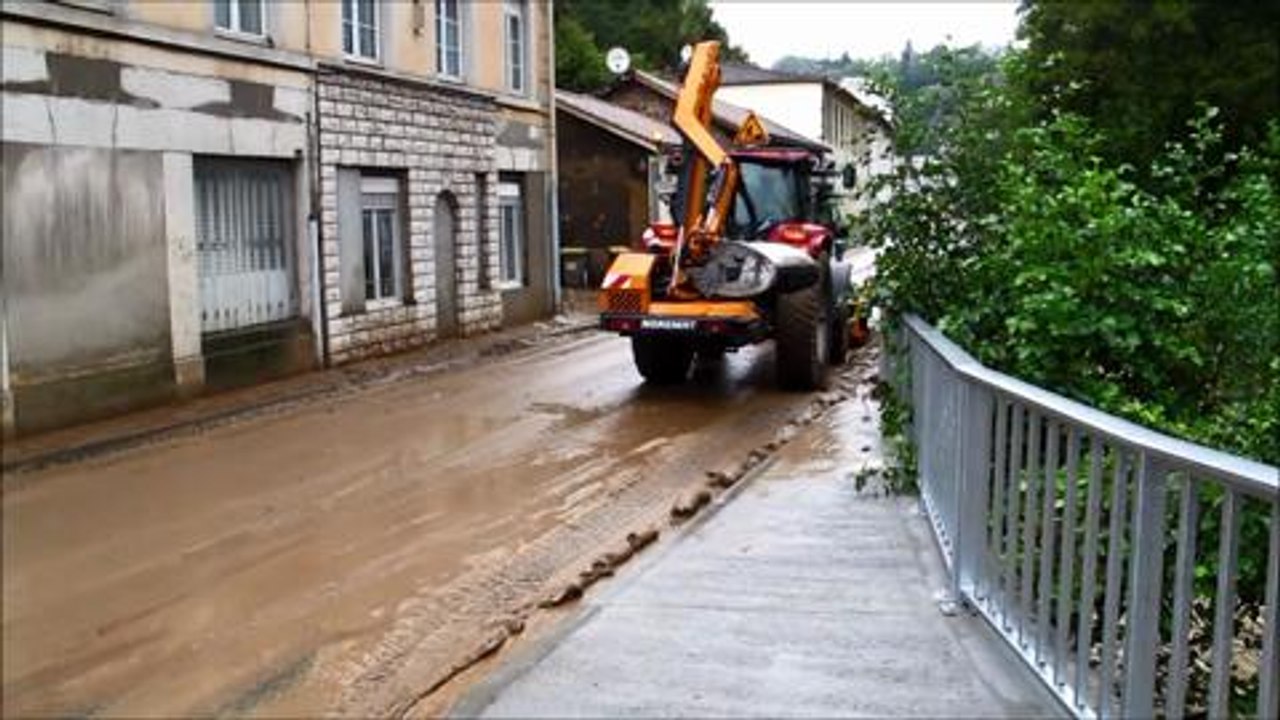 [Video] : routes inondees, rivieres en crues.....