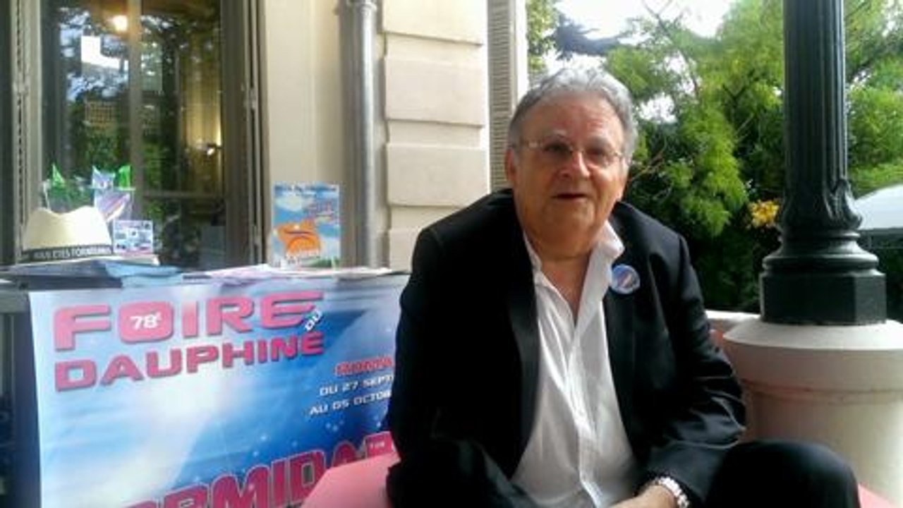 Le retour des comediens de Plus Belle la vie a la Foire du...