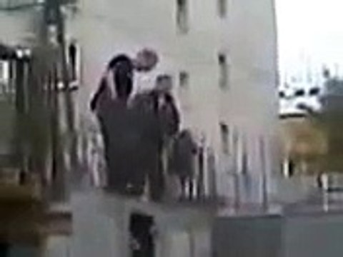 Нырянют с крыши в бетон! Приколы про придурков!