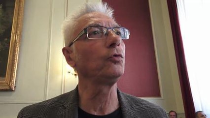 Avignon / "Le debut d'un renouveau du renouveau ...