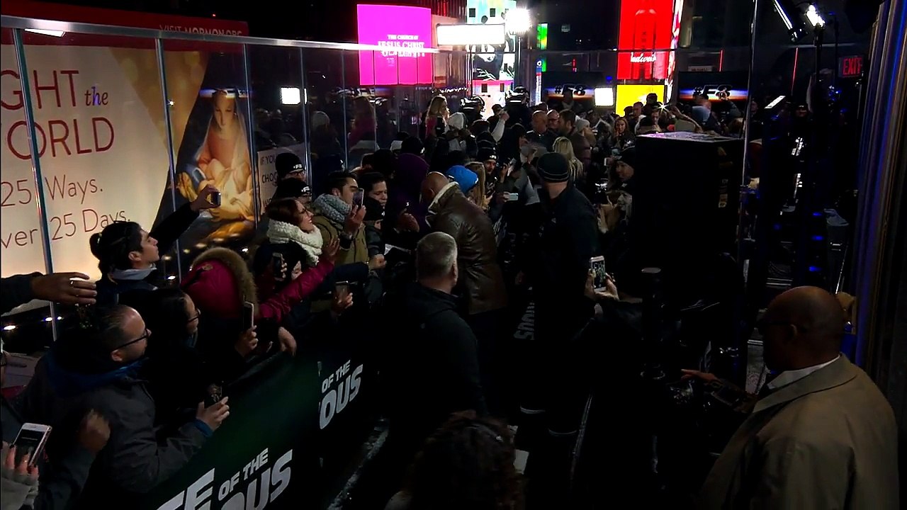 The Fate of the Furious - New York Trailer Launch Event Broll - Vin Diesel-G1sJL3GTrVI