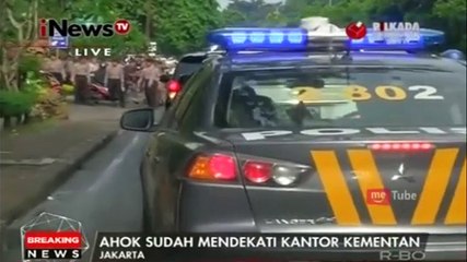 Situasi Kedatangan Ahok di Gedung Kementerian Pertanian