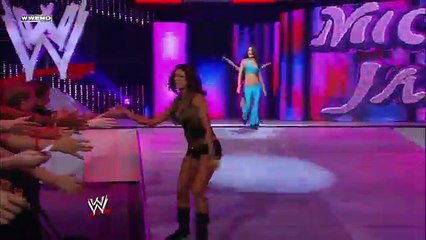 WWE RAW 16 Diva Tag Team Match