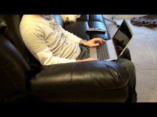 Adamo XPS: Typing & Lap Use