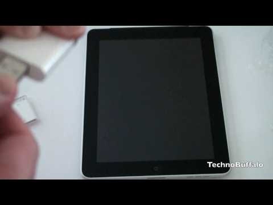iPad Camera Connection Kit: Unboxing and 1st Look
