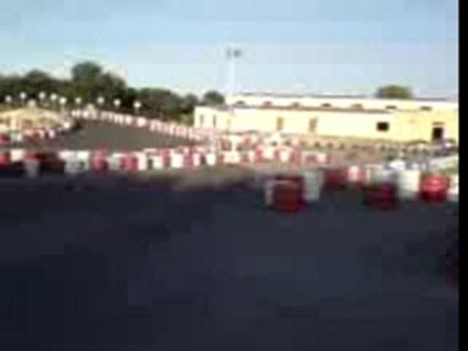 Takezo dans un kart
