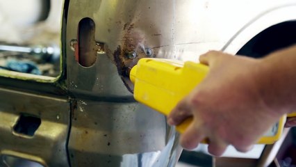 The sounds of removing a dent from Honda Serial One-FIE1_B7jIp0