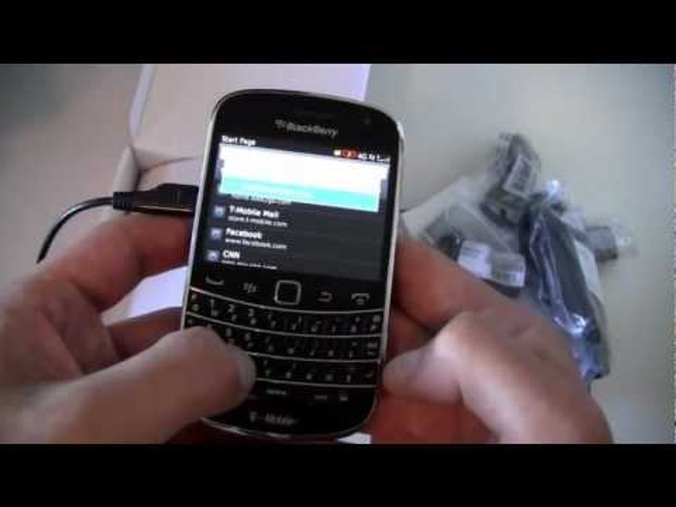 T-Mobile BlackBerry Bold 9900 Unboxing