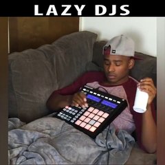 2 DJ communiquent qu'avec des samples ! "Passe le PQ !"