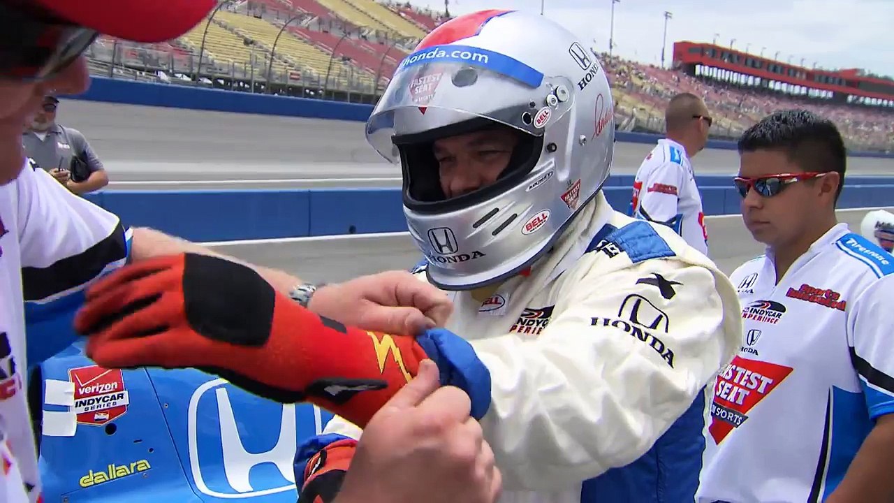 FSIS Winner Jim Adams Leads at the Fontana Auto Club Speedway-TMsWYscOwII