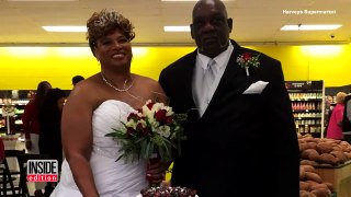 Couple Marry In Supermarket On Thanksgiving After Meeting There 4 Years Ago-6G6yEVsh4Z4
