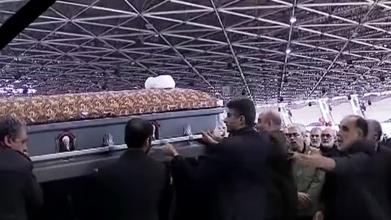 Thousands of mourners attend Rafsanjani's funeral