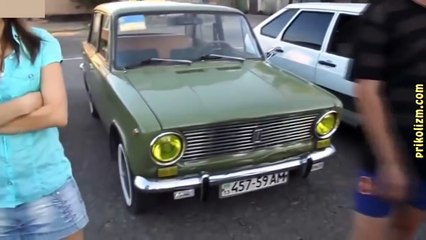 Прикольные инциденты за рулем. Приколы с карами и бабами в них