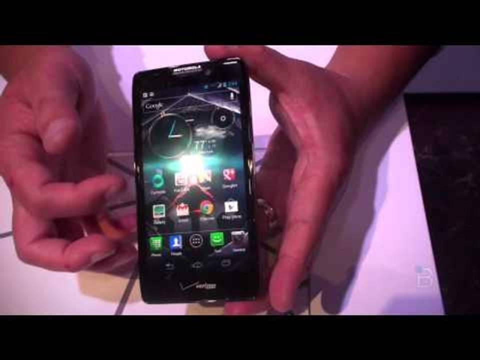 Motorola Droid RAZR Maxx HD Hands-On