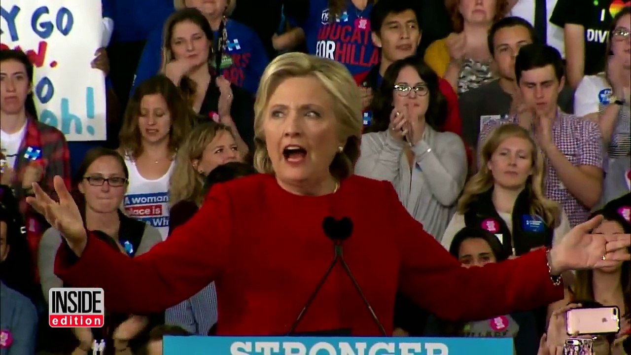 Mall Santa In Trouble For Telling Girl That Hillary Clinton Is On Naughty List-tzJXfc8beCg