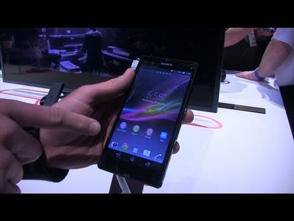 Sony Xperia Z Hands-On - CES 2013