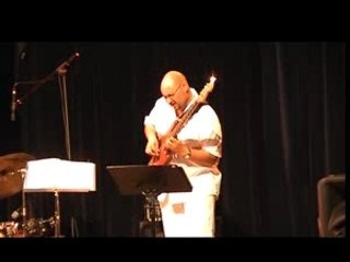 Solo basse elephant cat concert beaulieu