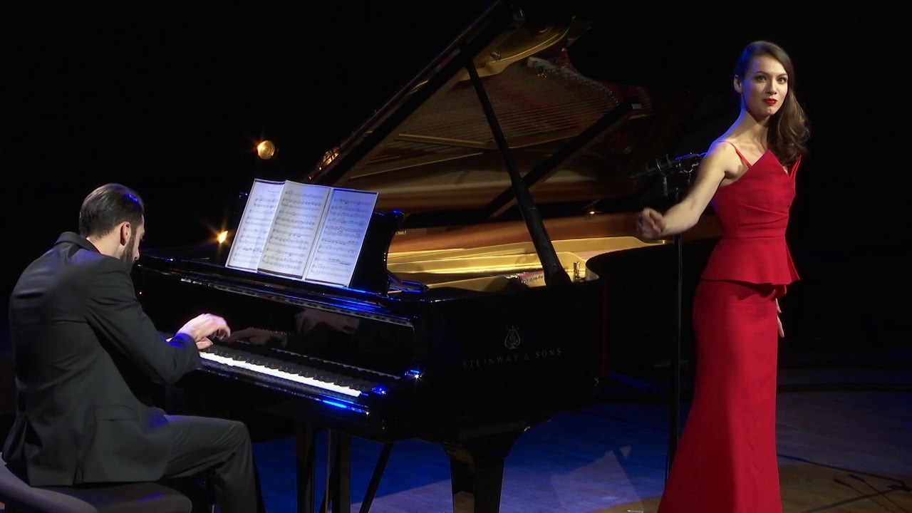 MEYERBEER : Les Huguenots, « Nobles Seigneurs salut » par Catherine Trottmann - Révélations 2017